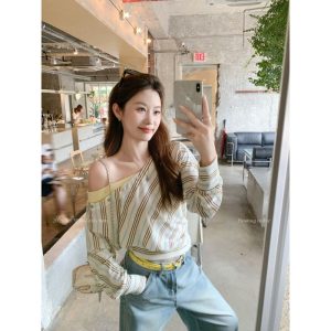 Women's Colorblock Striped One-Shoulder Long-Sleeve T-Shirt