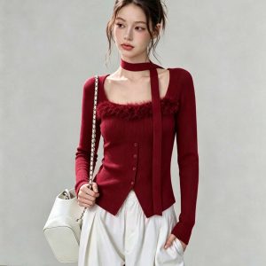Women's Red Square Neck Frayed Trim Slim Fit Knit Top 2026 Early Autumn
