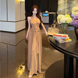 2026 Summer French Hepburn Style Halter V-Neck Sleeveless Lace-Up Waist Long Dress